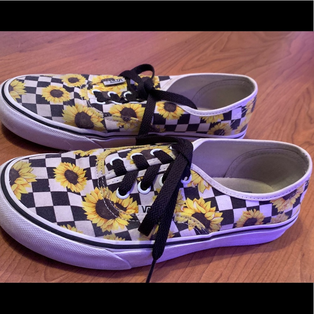 Authentic women’s sunflower vans